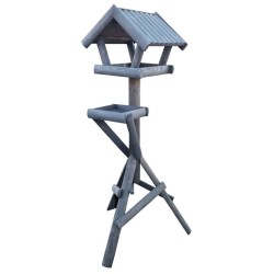 MAISON D'HIVER SUR PIED...